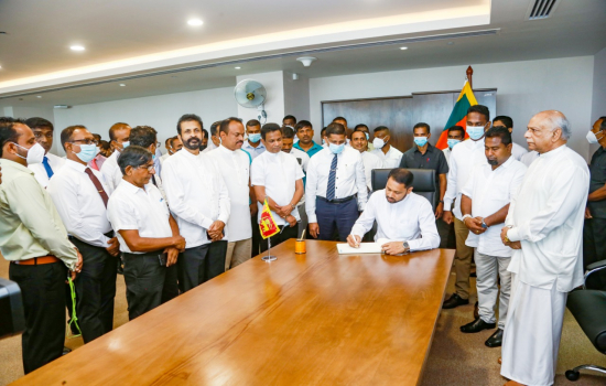 The Ministry of Public Administration should be ready to assume leading responsibilities in the 2024 development year - Prime Minister Dinesh Gunawardena.